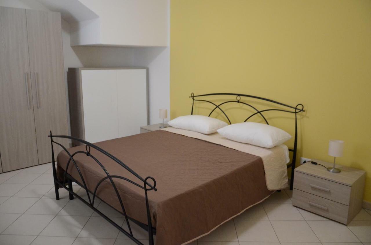Casa Vacanze Cristoforo Colombo Lägenhet Lido Conchiglia Exteriör bild
