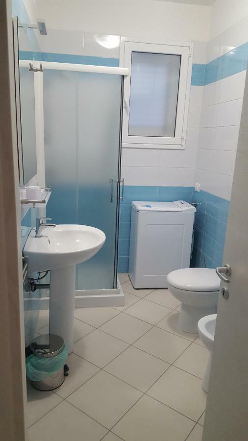 Casa Vacanze Cristoforo Colombo Lägenhet Lido Conchiglia Exteriör bild